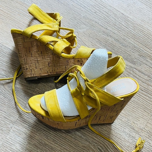 Bleeker & Bond Marisol Sunflower Yellow Suede Wedge Sandals - Picture 10 of 14